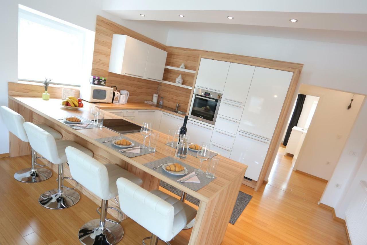 The Loft Apartment ลูบลิยานา ภายนอก รูปภาพ